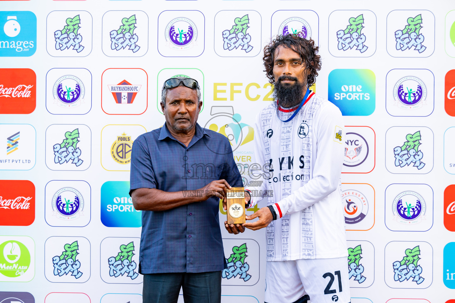 Kovigoani vs Dee Ess Kay in Day 2 of Laamehi Dhiggaru Ekuveri Futsal Challenge 2024 was held on Saturday, 27th July 2024, at Dhiggaru Futsal Ground, Dhiggaru, Maldives Photos: Nausham Waheed / images.mv