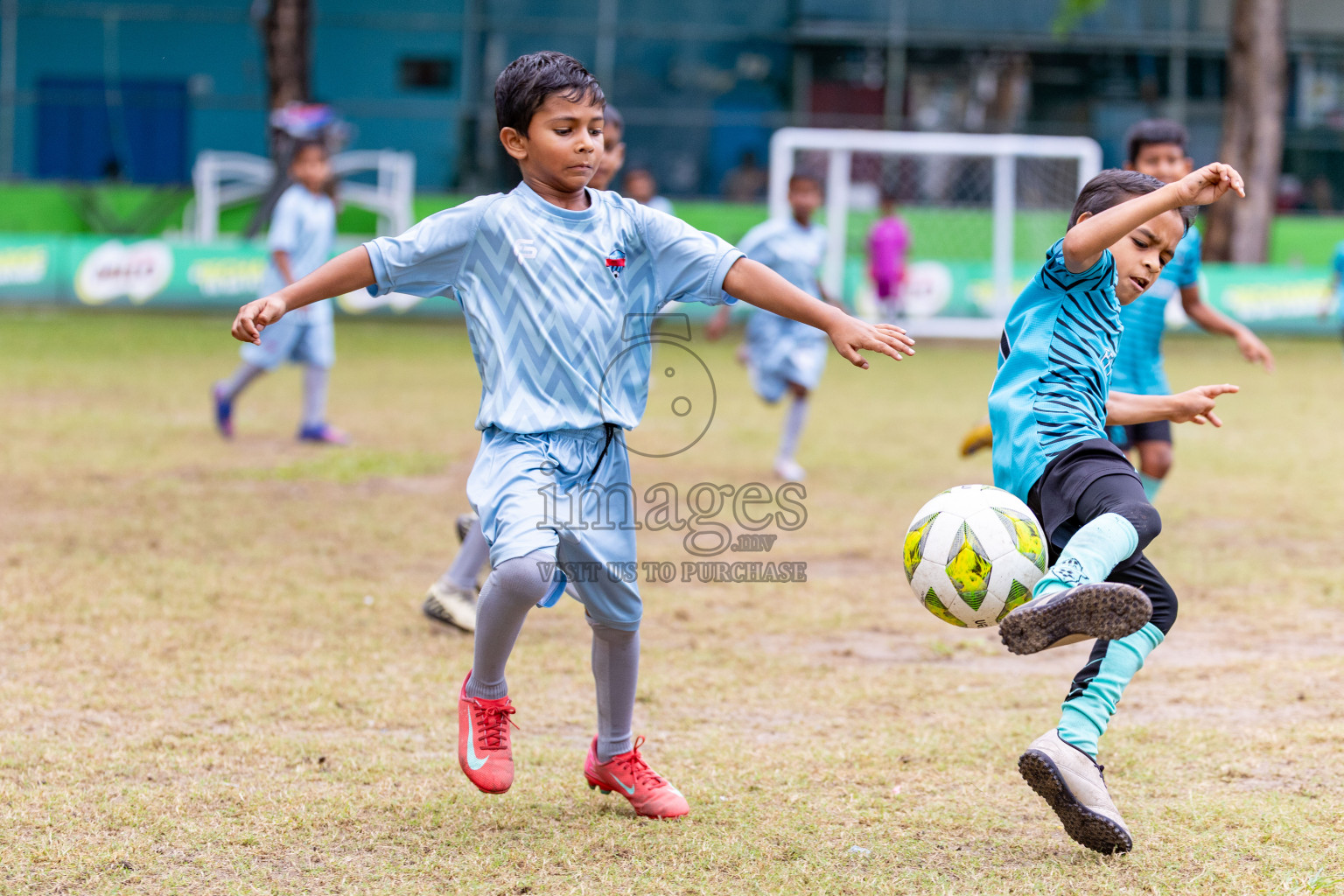 Day 3 of MILO SVAM Juniors 2025 (U-8) was held at Henveiru Stadium in Male', Maldives on Saturday, 28th June 2025. 
Photos: Hassan Simah / images.mv