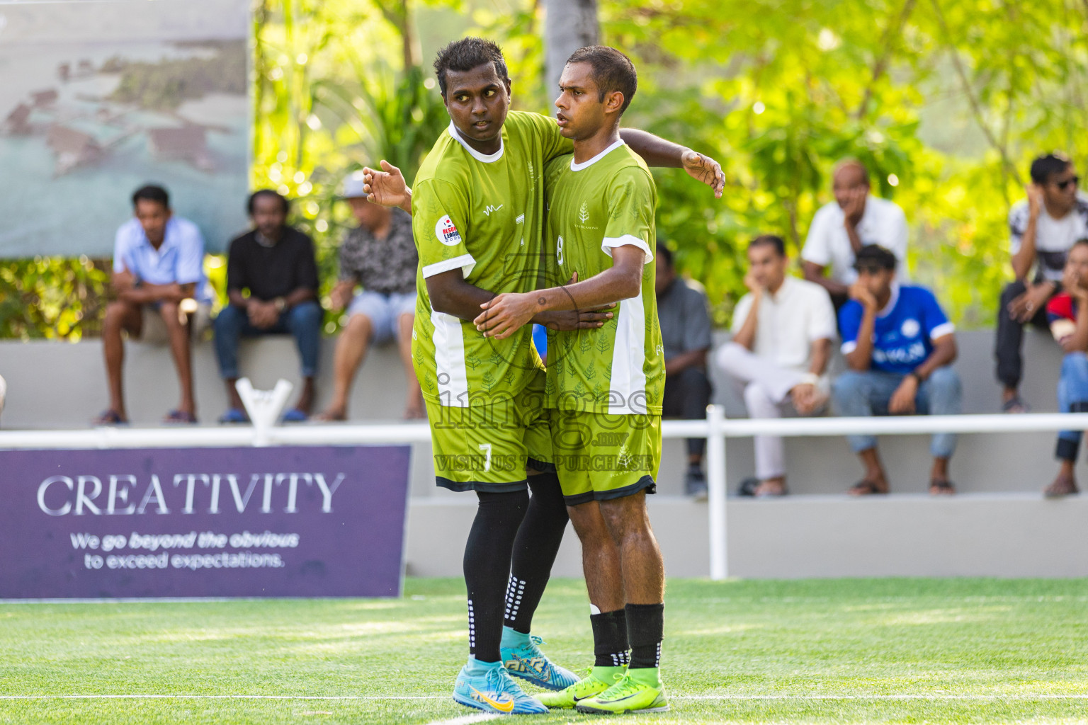 Oblu Experience Ailafushi vs Four Seasons Kuda Huraa in Resort League 2025 (North Male Zone) day 3 was held on Friday, 5th September 2025 in One And Only Reethi Rah Maldives Resort, Photos: Areef Adam / images.mv