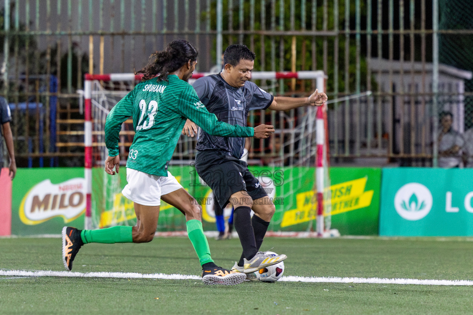 KHAARIJEE VS TEAM BADHAHI in Club Maldives Classic 2024 held in Rehendi Futsal Ground, Hulhumale', Maldives on Tuesday, 3rd September 2024. 
Photos: Nausham Waheed / images.mv