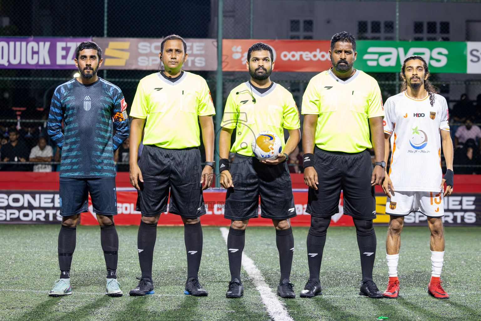 Th Hirilandhoo vs Th Buruni in Day 10 of Golden Futsal Challenge 2025 was held on Tuesday, 14th January 2025, in Hulhumale', Maldives Photos: Ismail Thoriq / images.mv