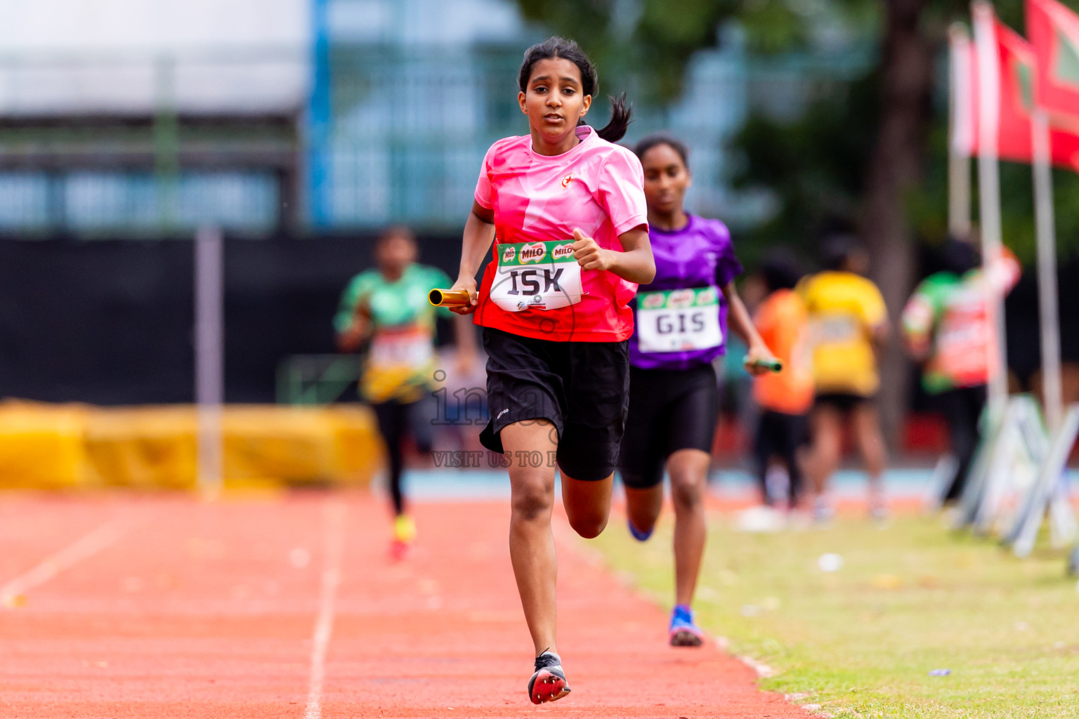 Day 6 of Inter-school Athletics Championship 2025 held in Ekuveni Synthetic Track, Male', Maldives on Sunday, 12th October 2025. Photos by: Nausham Waheed / Images.mv