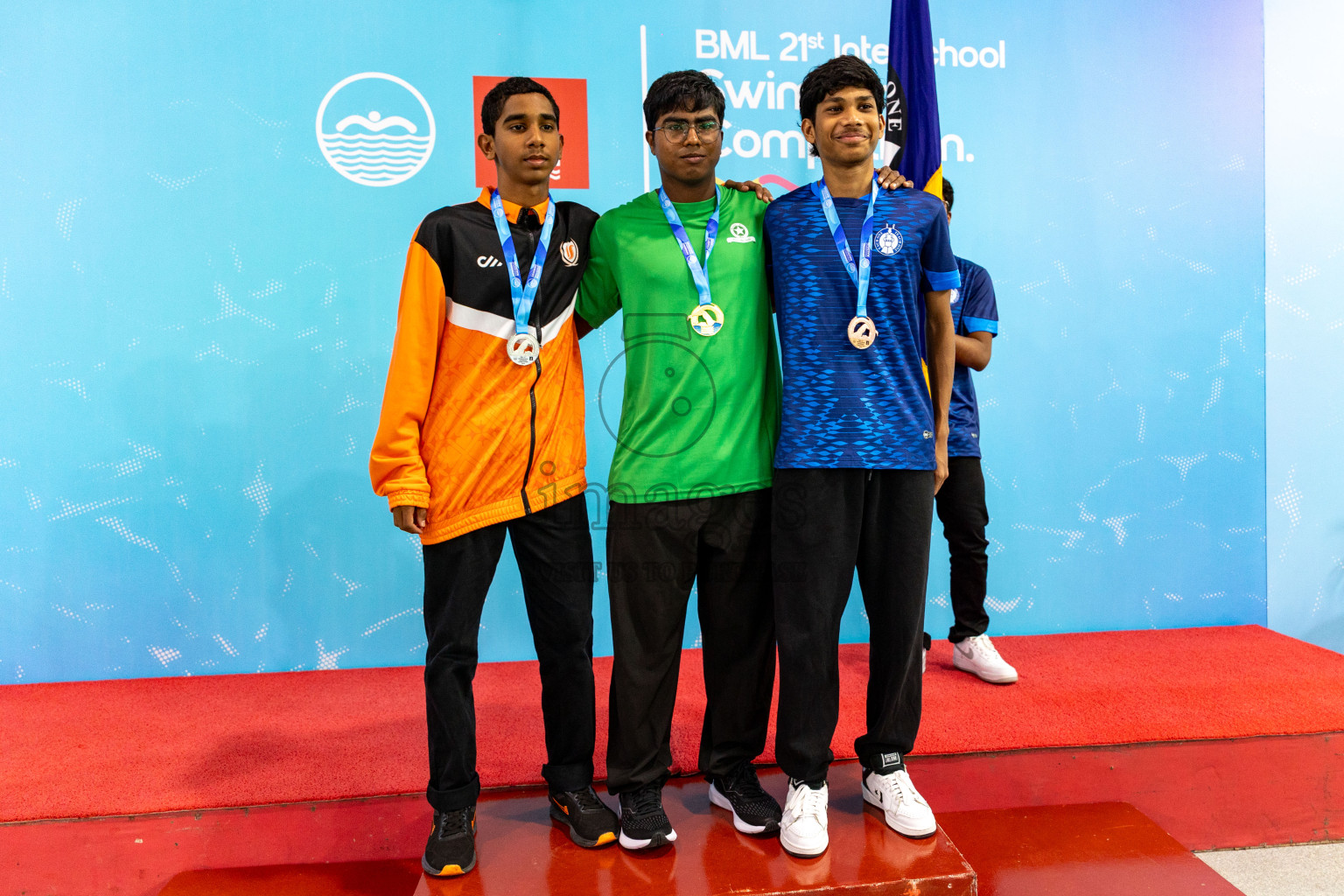 Closing Ceremony of BML 21st Interschool Swimming Competition 2025 .was held in Hulhumale' Swimming Pool, Hulhumale', Maldives on Saturday, 18th October 2025. 
Photos: Hassan Simah / images.mv