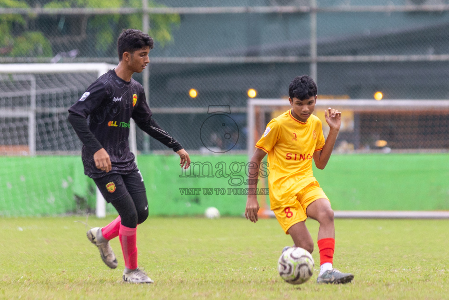 United Victory vs Victory Sports Club  (U14) in Day 5 of Dhivehi Youth League 2024 held at Henveiru Stadium on Friday 29th November 2024. Photos: Shuu Abdul Sattar/ Images.mv