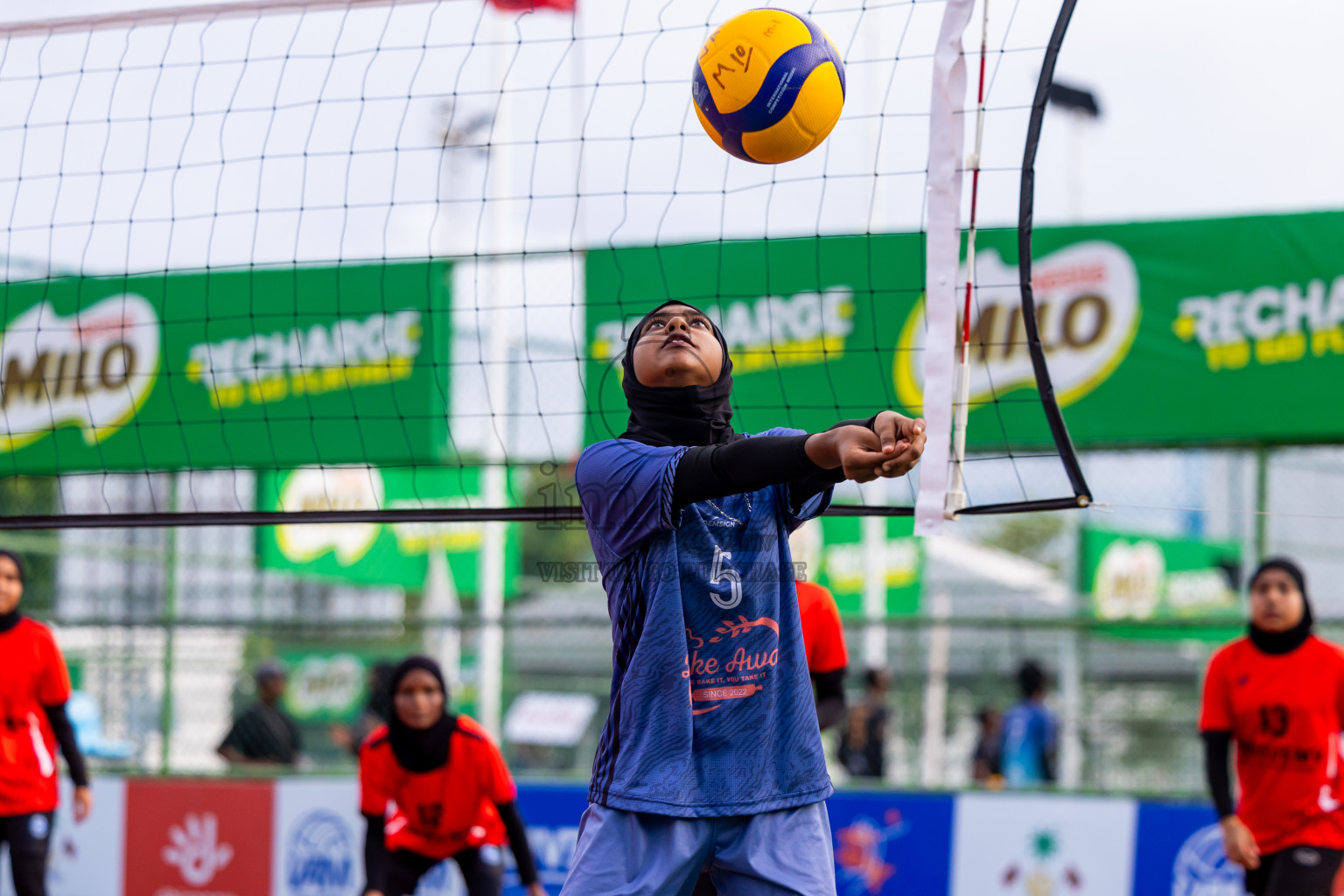 Villingili Z Jamiyya vs Club Volleyball in the Finals of Milo National Junior Volleyball Championship 2025 Woman's Division was held on Sunday, 30th November 2025 at Ekuveni Turf Court Male', Maldives. Photos: Nausham Waheed / images.mv