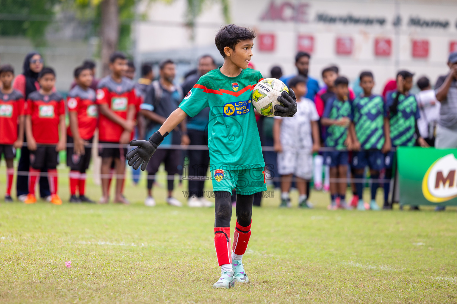 Day 2 of MILO Academy Championship 2024 - U12 was held at Henveiru Grounds in Male', Maldives on Friday, 5th July 2024.
Photos: Ismail Thoriq / images.mv