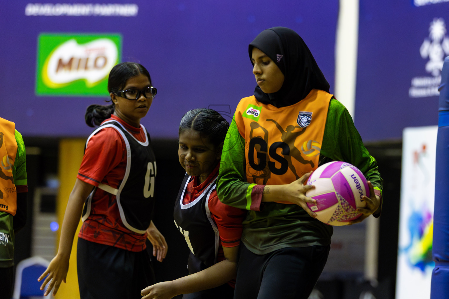Fionti A team vs AIS Netball Academy in Day 3 of 3rd Netball Junior Championship, held at Social Center on Wednesday 22nd January 2025 . Photos: Shuu Abdul Sattar / images.mv