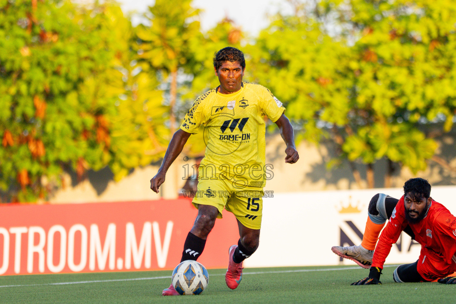 Final Match Irumathi Sports VS Velaa Sports Club in Day 9 of Eydhafushi Cup 2025 held in Eydhafushi Football Stadium at B. Eydhafushi, Maldives on Monday, 15th September 2025. Photos: Arif Rasheed / images.mv