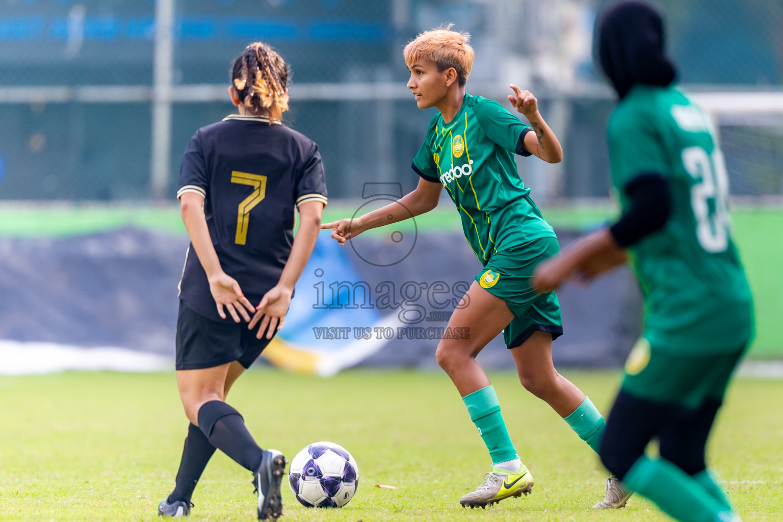 TC Sports Club vs Maziya Sports and Recreation  in FAM Women’s League 2025 held in Henveiru Football ground, Male', Maldives on Thursday, 11th December 2025. Photos: Nausham Waheed / Images.mv