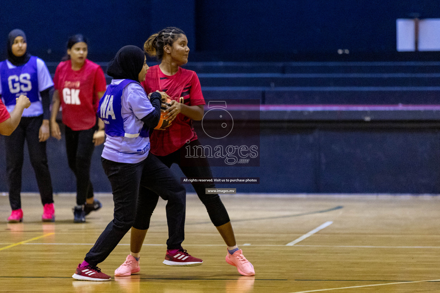 Lorenzo Sports Club vs Vyansa in the Milo National Netball Tournament 2022 on 18 July 2022, held in Social Center, Male', Maldives. Photographer: Shuu, Hassan Simah / Images.mv