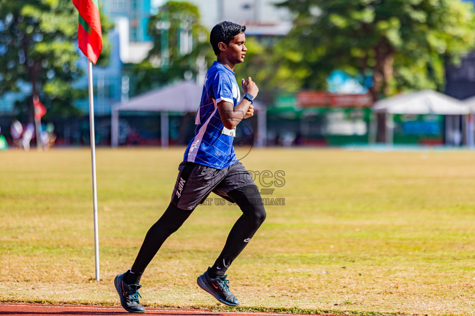 Day 3 of Inter-school Athletics Championship 2025 held in Ekuveni Synthetic Track, Male', Maldives on Wednesday, 08th October 2025. Photos by: Areef Adam / Images.mv