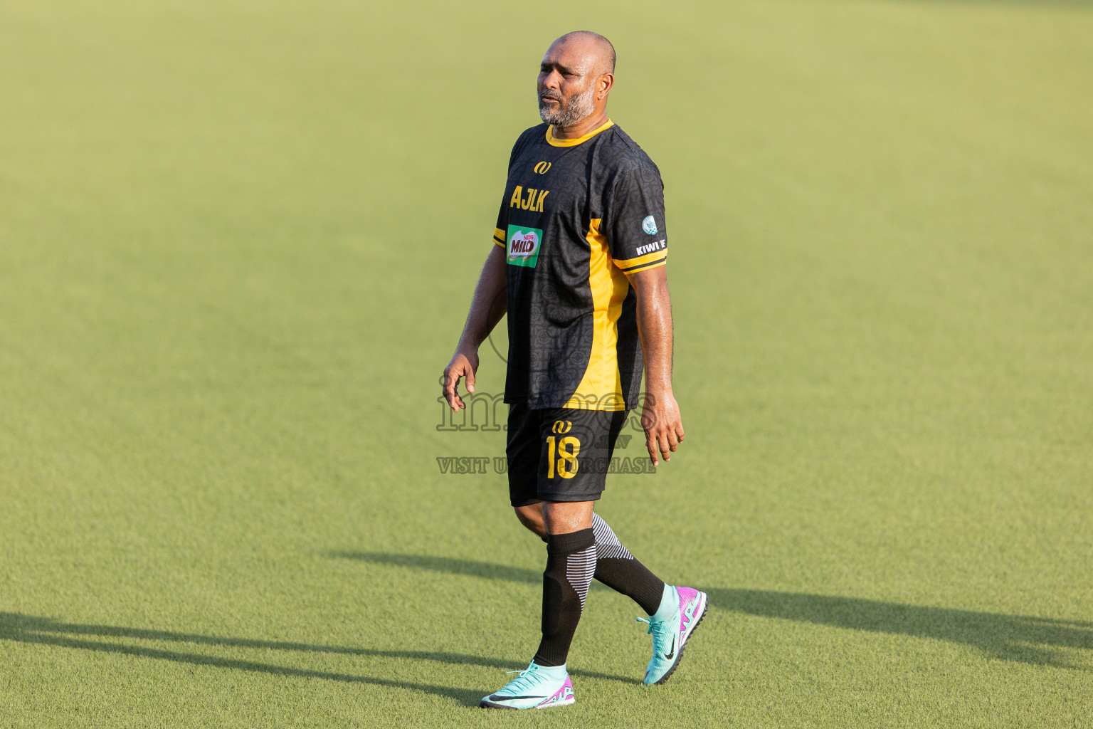 CC Sports Club VS Aajeelakah Eydhafushi FA in Day 6 of Eydhafushi Cup 2025 held in Eydhafushi Football Stadium at B. Eydhafushi, Maldives on Wednesday, 10th September 2025. Photos: Arif Rasheed / images.mv