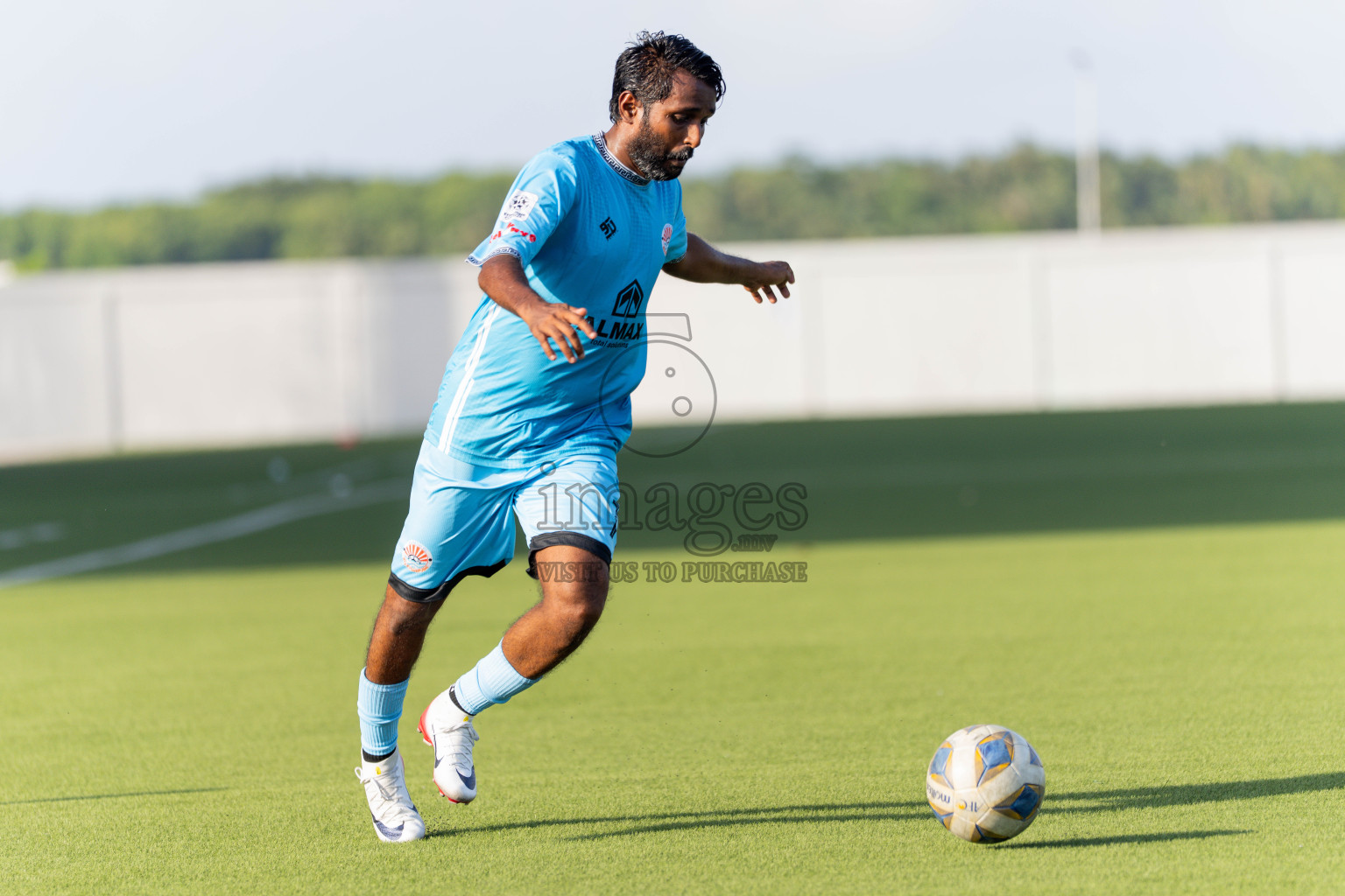 Irumathi FC VS Middle East in Day 5 of Eydhafushi Cup 2025 held in Eydhafushi Football Stadium at B. Eydhafushi, Maldives on Tuesday, 9th September 2025. Photos: Arif Rasheed / images.mv