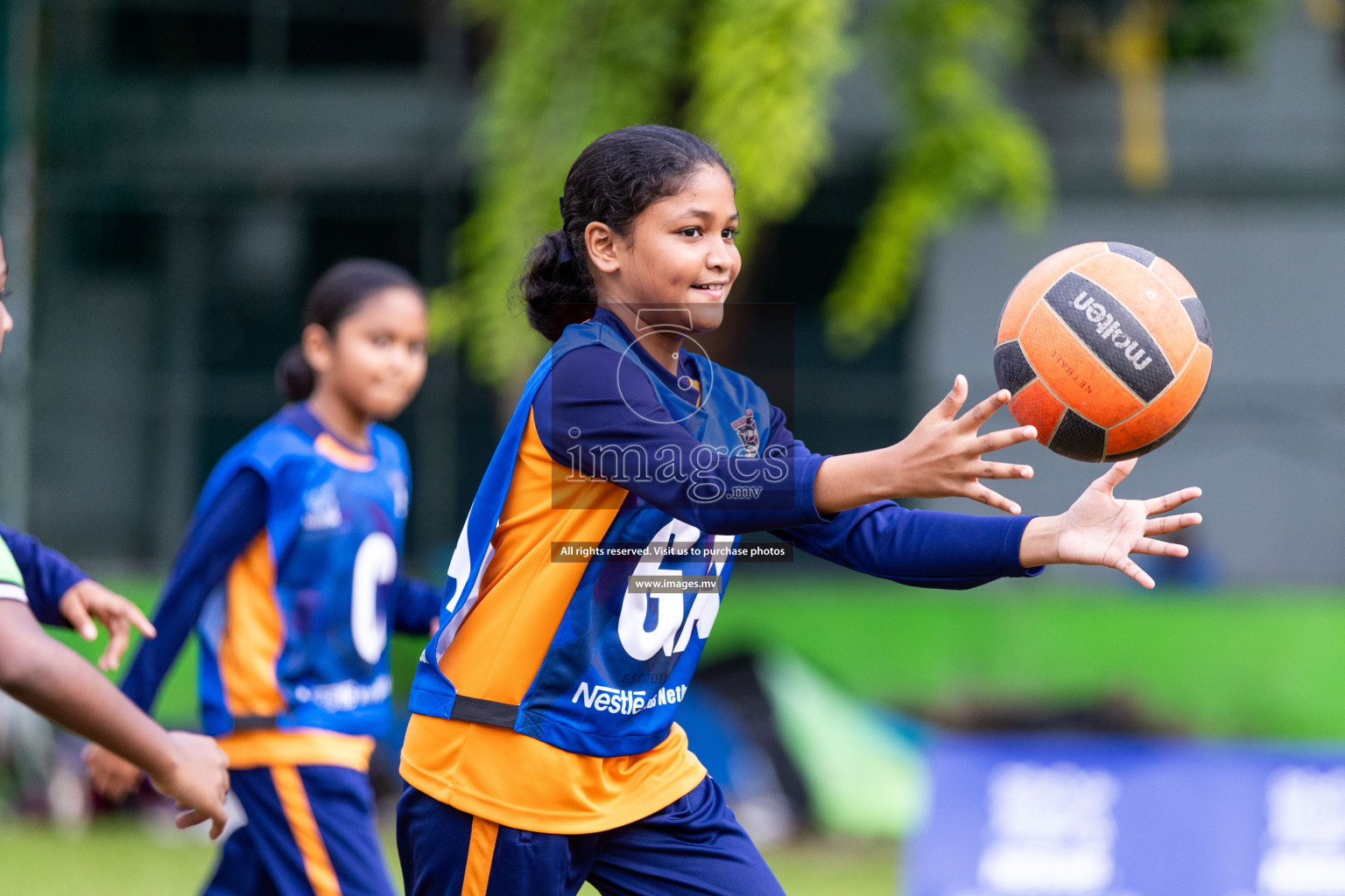 Day 2 of Nestle' Kids Netball Fiesta 2023 held in Henveyru Stadium, Male', Maldives on Thursday, 1st December 2023. Photos by Nausham Waheed / Images.mv