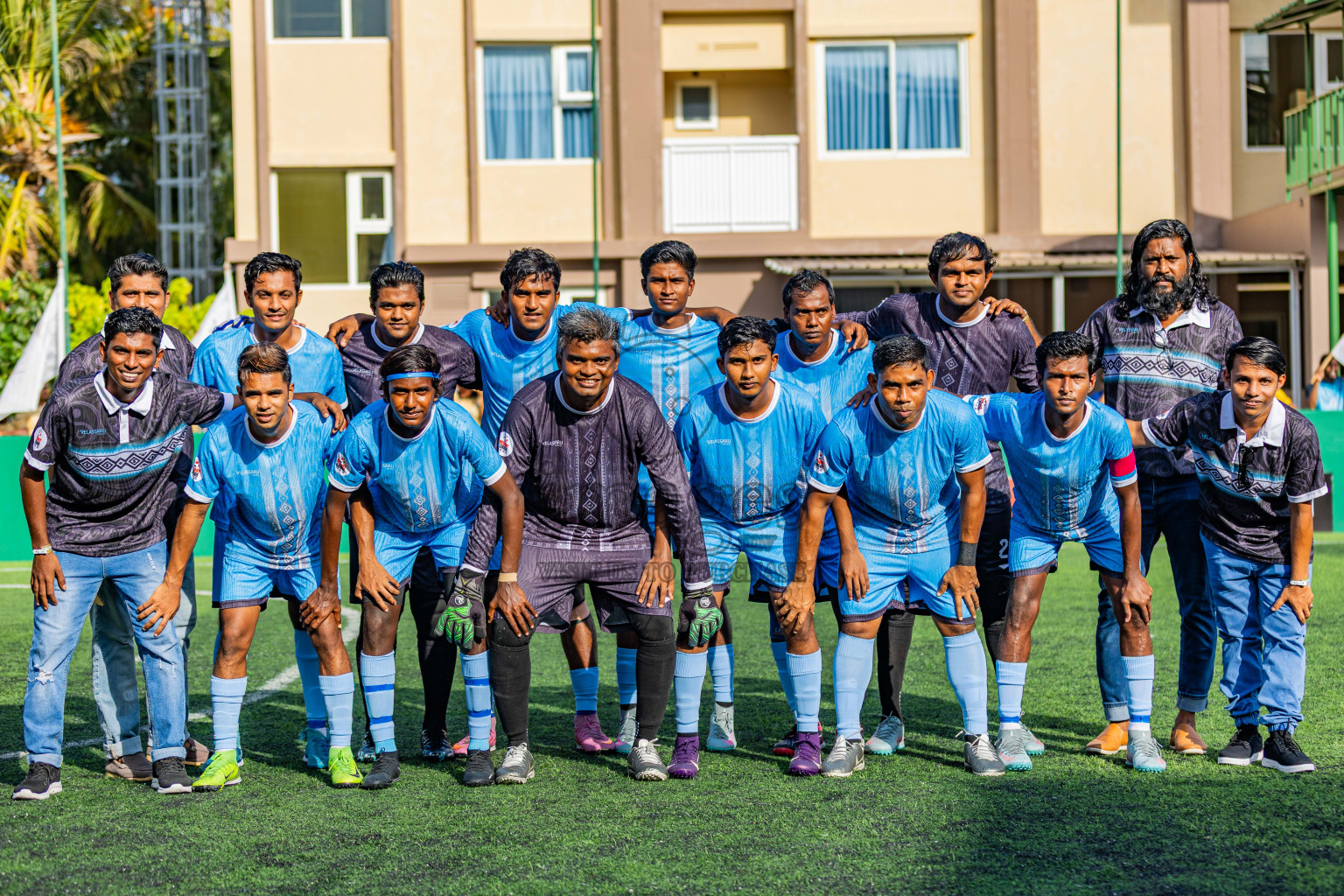 Velassaru vs Ozen Bolifushi in Resort League 2025 (South Male Zone) day 3 was held on Tuesday, 30th September 2025 in Crossroads's Maldives, Photos: Areef Adam / images.mv