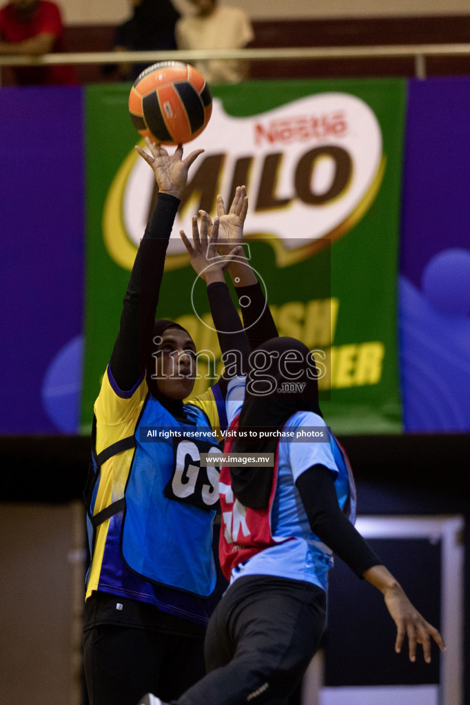 Kulhudhuffushi Y & R.C vs Mahibadhoo SC in the Milo National Netball Tournament 2022 on 18 July 2022, held in Social Center, Male', Maldives. Photographer: Shuu / Images.mv