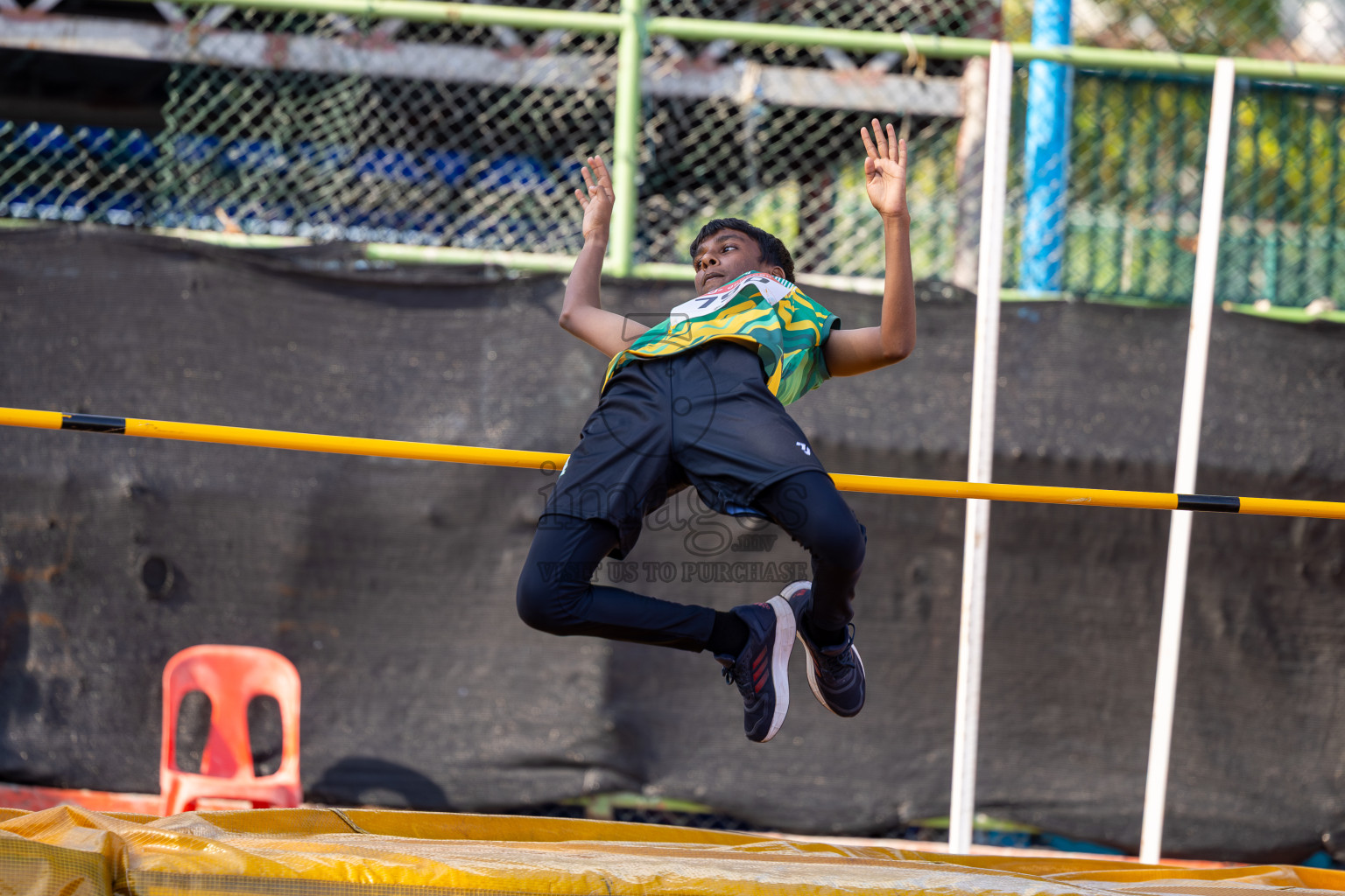 Day 1 of Inter-school Athletics Championship 2025 held in Ekuveni Synthetic Track, Male', Maldives on Monday, 06th October 2025. Photos by: Nausham Waheed, Areef, Ismail Thoriq / Images.mv
