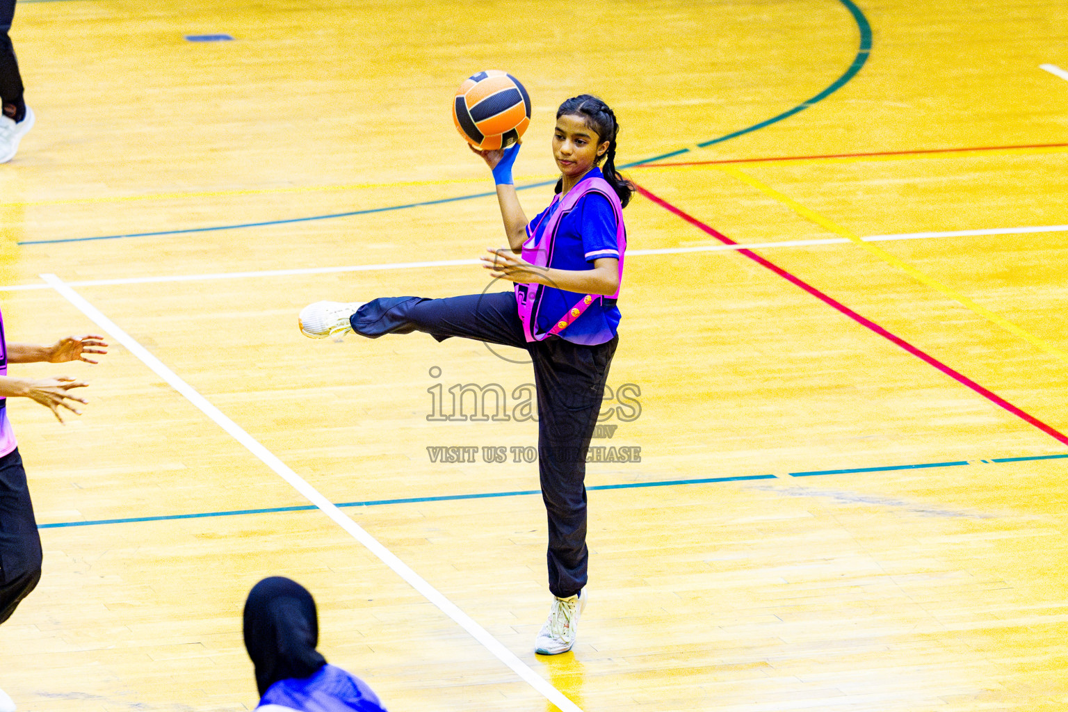 Kulhudhuffushi Youth & Recreation Club vs Sports Club Shining Star in Day 4 of 21st National Netball Tournament was held in Social Canter at Male', Maldives on Sunday, 19th May 2024. Photos: Nausham Waheed / images.mv