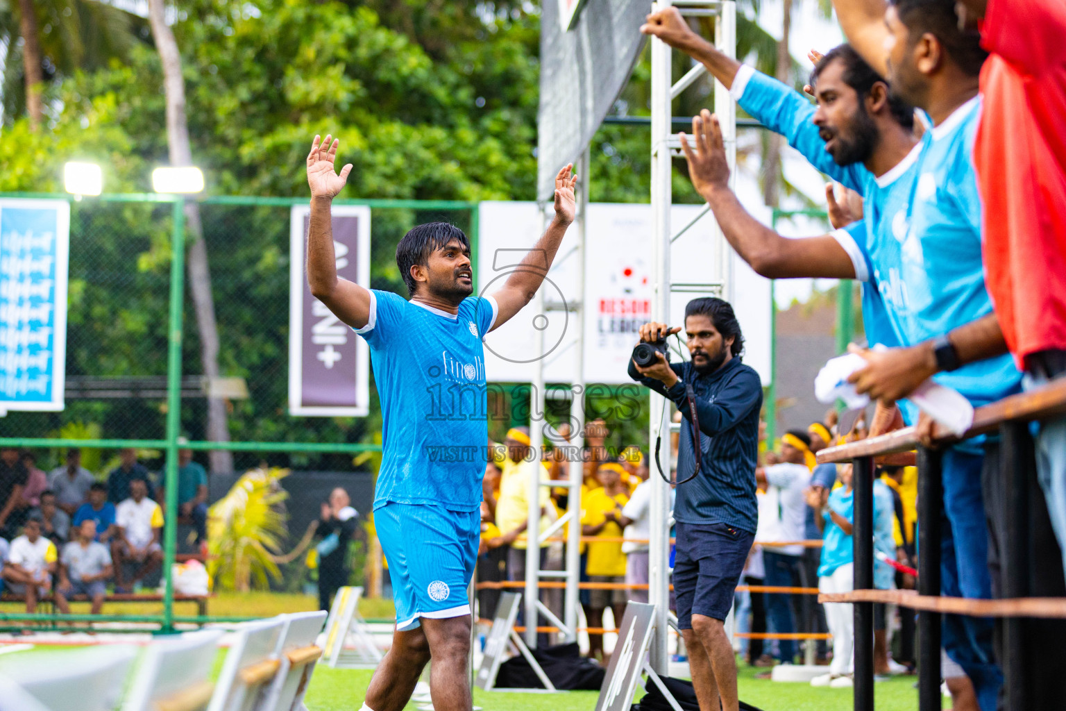 FINOLHU VS FOUR SEASONS LANDAA GIRAAVARU in Semi Finals of Resort League 2025 (Baa Zone) was held on Wednesday, 16th July 2025 in Avani+ Fares Maldives Resort, Baa Atoll, Maldives. Photos: Areef Adam / images.mv
