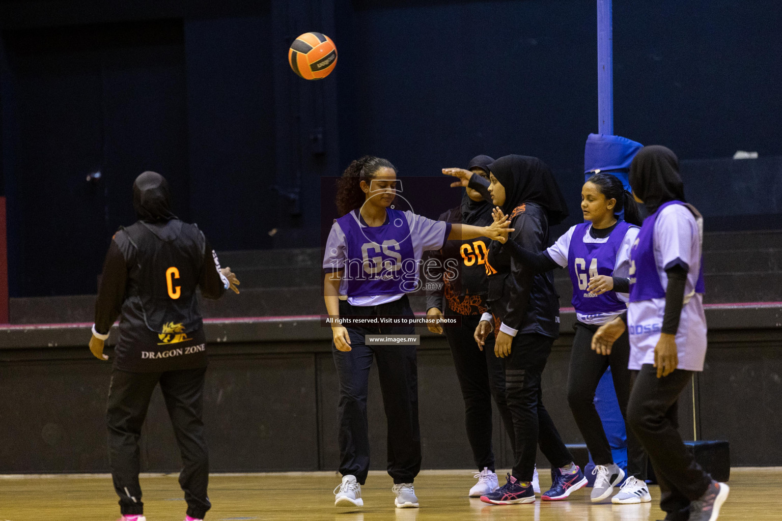 Club Matrix vs VYANSA in the Milo National Netball Tournament 2022 on 20 July 2022, held in Social Center, Male', Maldives. Photographer: Shuu / Images.mv