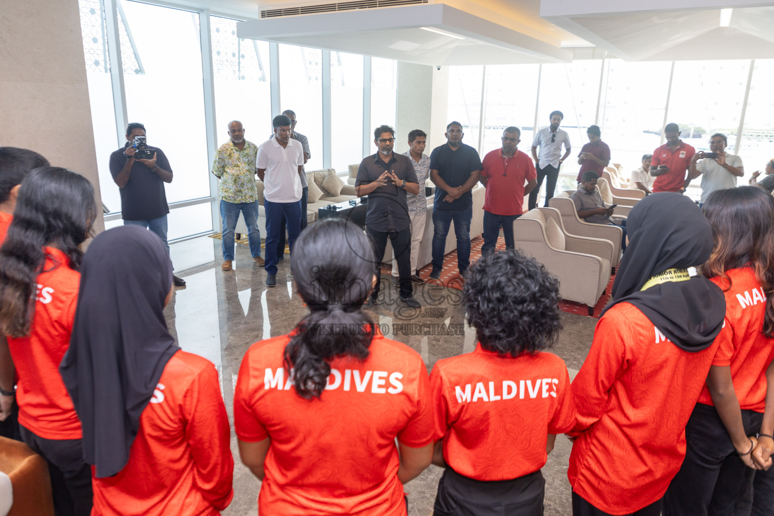 Arrival of Junior athletics team after 4th South Asian Junior Athletics Championship. Both Junior Men and Women's team won Bronze from 4x100m Relay event. 
Photos: Ismail Thoriq / images.mv