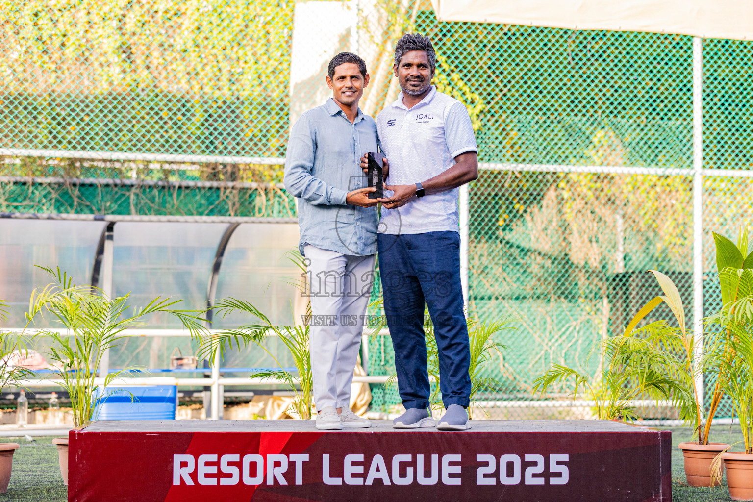 Resort League 2025 Raa Zone - Final Match
Joali vs kothaifaru in Resort League 2025 (Raa Zone) was held on Thursday, 21th august 2025 in JOALI Maldives Resort, Raa Atoll, Maldives. Photos: Areef Adam / images.mv