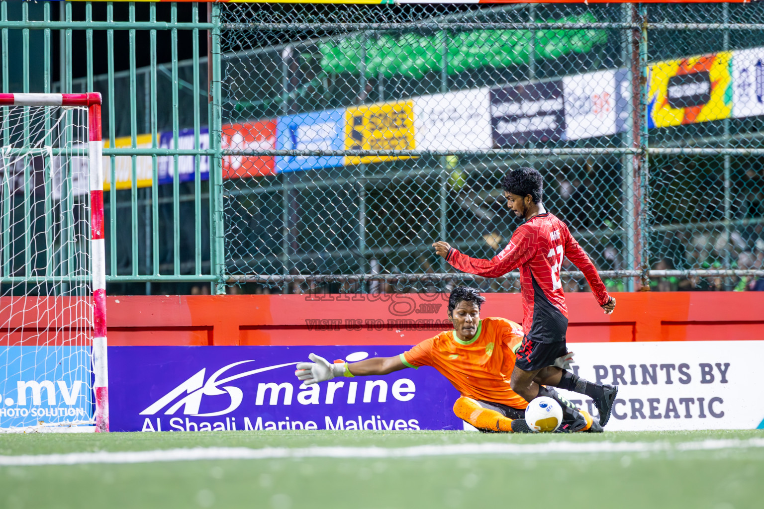 HDh Neykurendhoo vs HDh Kumundhoo in Haa Dhaalu Atoll Semi Final on Day 23 of Golden Futsal Challenge 2025 was held on Monday , 27th January 2025, in Hulhumale', Maldives.
Photos: Ismail Thoriq / images.mv