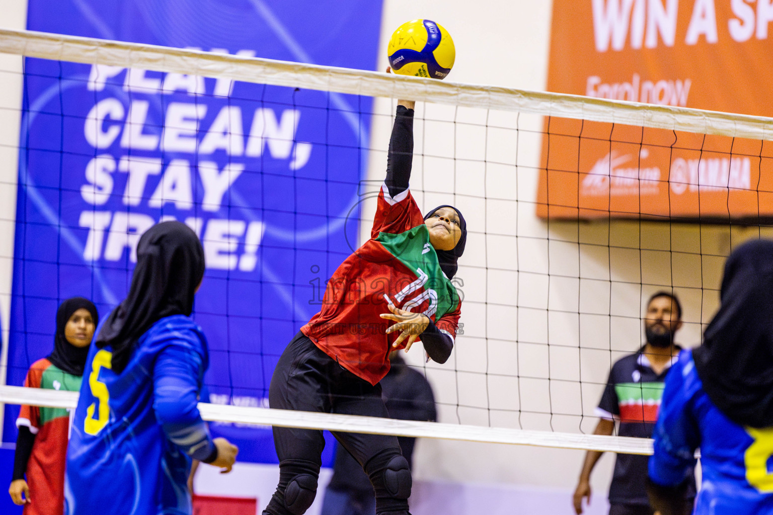 Finals of Interschool Volleyball Tournament 2024 was held in Social Center at Male', Maldives on Friday, 6th December 2024. Photos: Nausham Waheed / images.mv