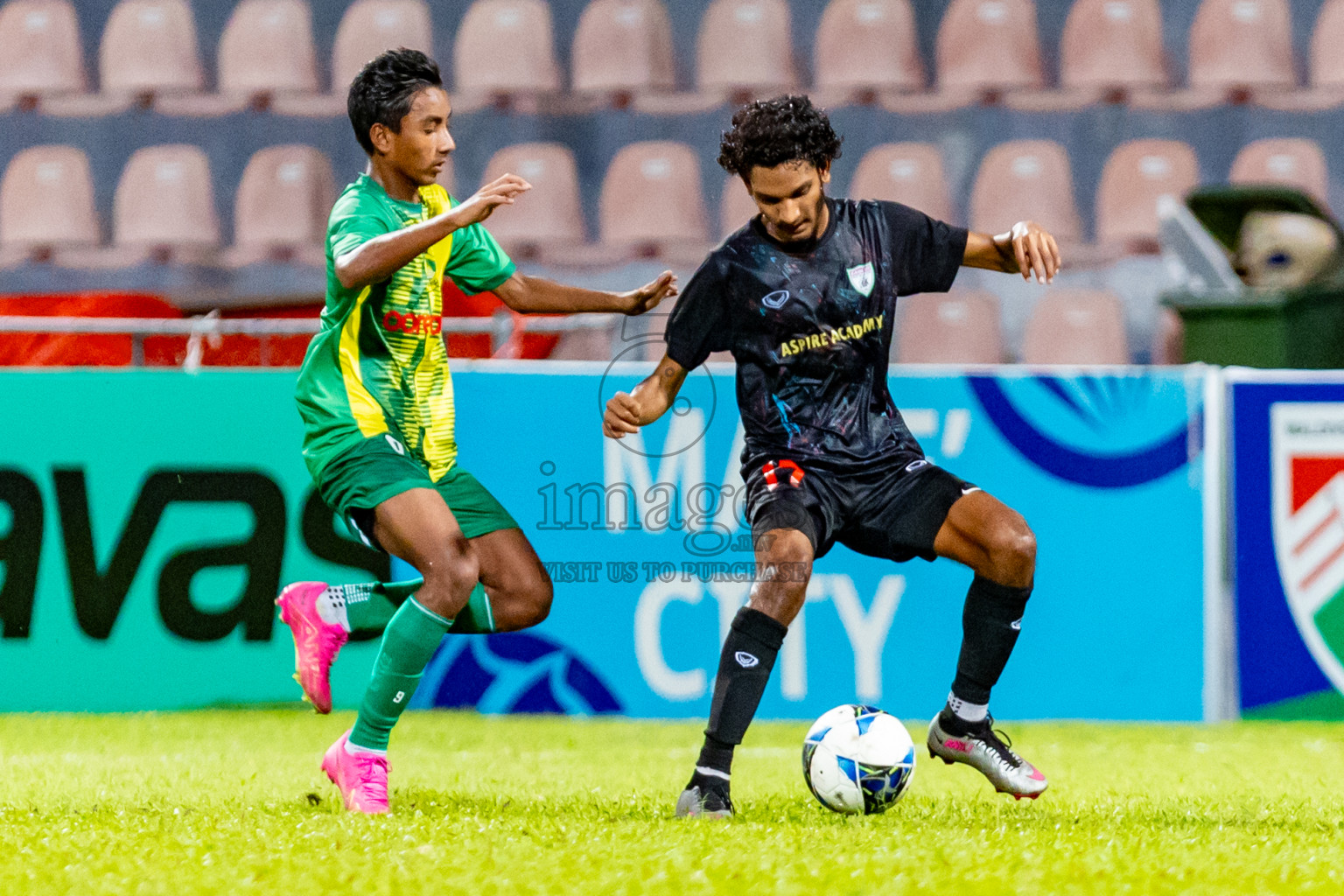 Maziya SRC vs Club Eagles in Day 4 of Under 19 Youth Championship 2024 was held at National Stadium in Male', Maldives on Thursday, 13th June 2024. Photos: Nausham Waheed / images.mv