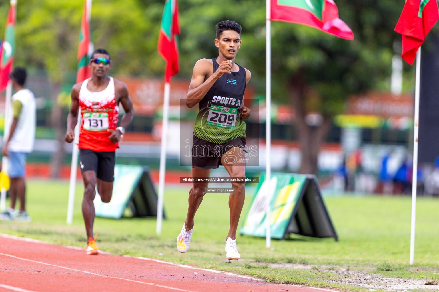 Day 2 of National Athletics Championship 2023 was held in Ekuveni Track at Male', Maldives on Friday, 24th November 2023. Photos: Nausham Waheed / images.mv