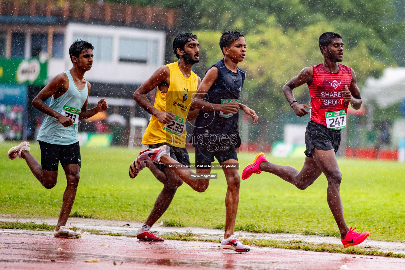 Day 2 of National Athletics Championship 2023 was held in Ekuveni Track at Male', Maldives on Friday, 24th November 2023. Photos: Hassan Simah / images.mv