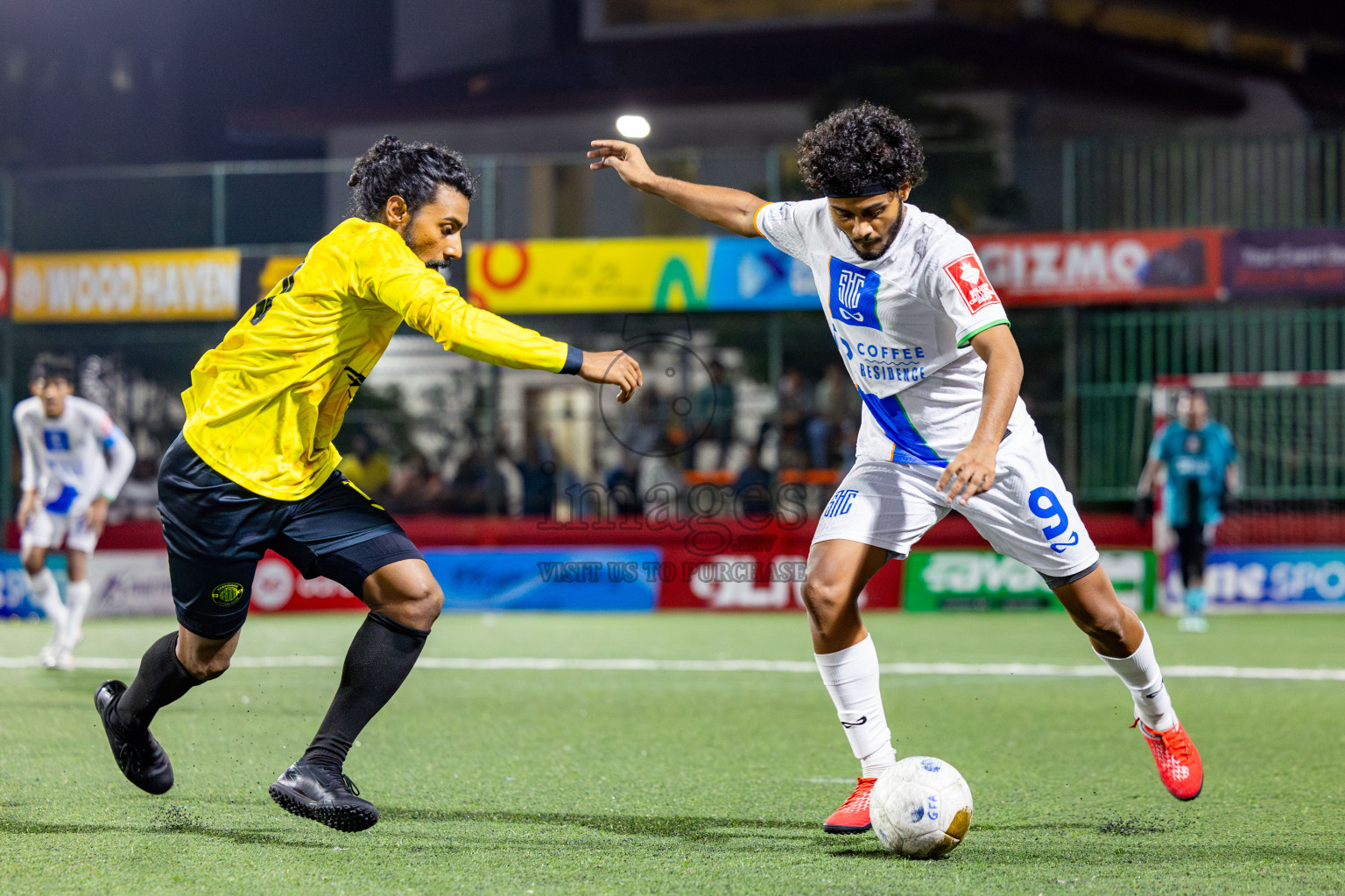 Gdh Gadhdhoo vs S Hithadhoo in zone round Day 30 of Golden Futsal Challenge 2025 was held on Monday , 3rd February 2025, in Hulhumale', Maldives. Photos: Nausham Waheed / images.mv