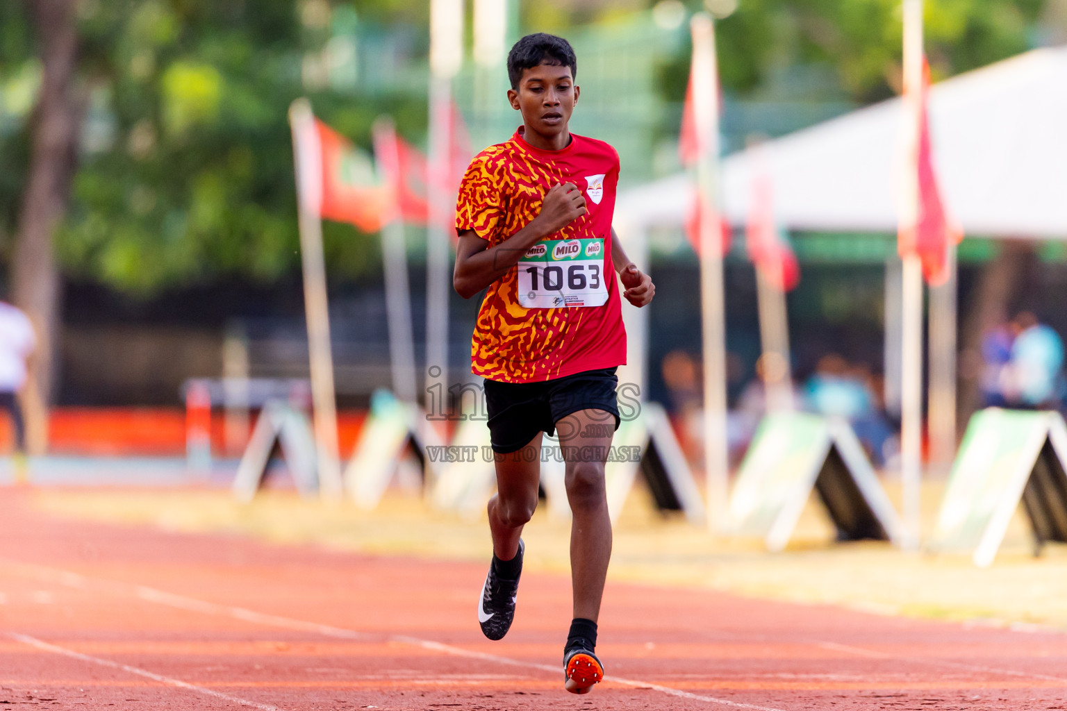 Day 1 of Inter-school Athletics Championship 2025 held in Ekuveni Synthetic Track, Male', Maldives on Monday, 06th October 2025. Photos by: Nausham Waheed / Images.mv