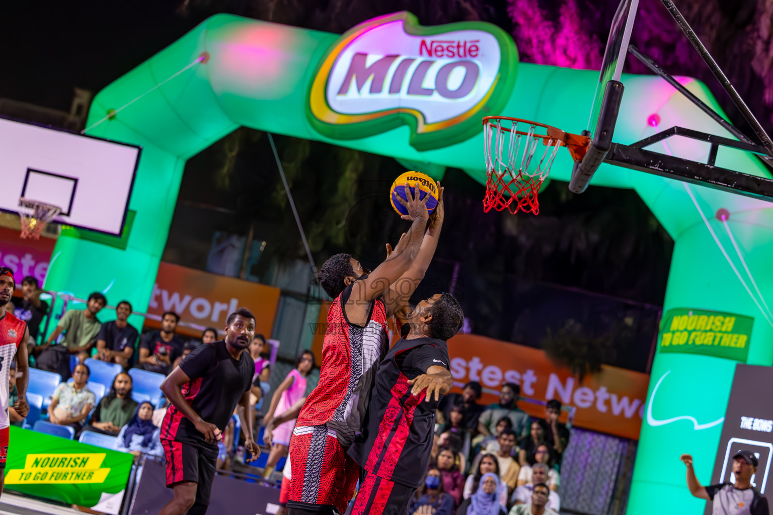 Final Day of MILO Ramadan 3x3 Challenge 2024 was held in Ekuveni Outdoor Basketball Court at Male', Maldives on Tuesday, 19th March 2024.
Photos: Ismail Thoriq / images.mv