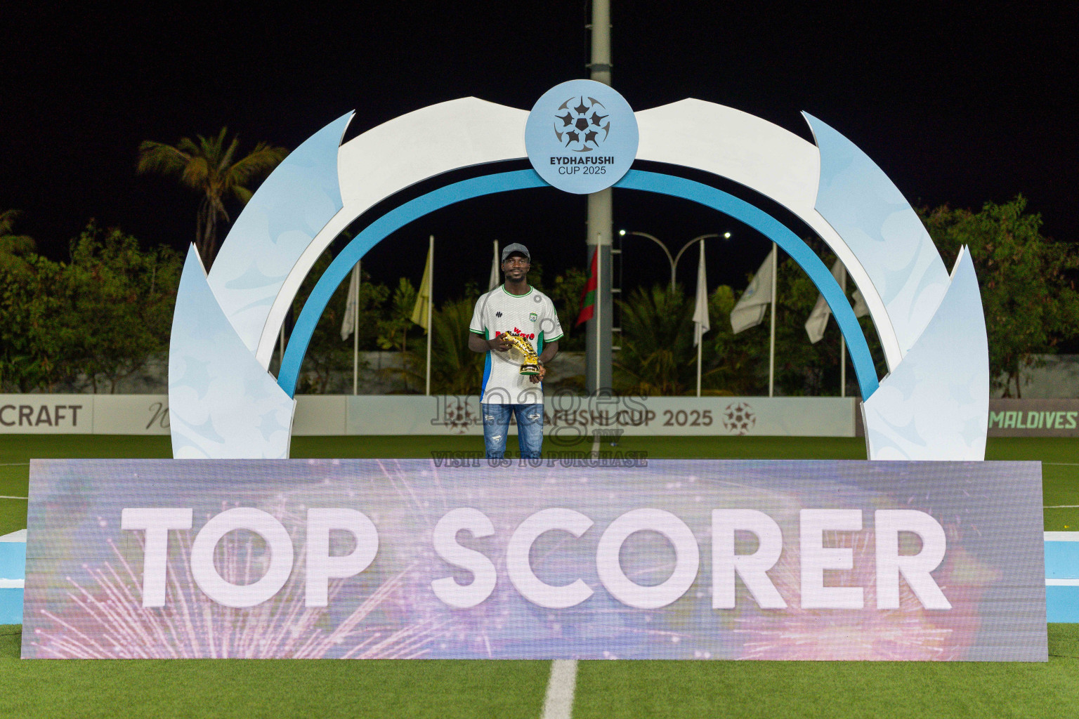 Final Match Irumathi Sports VS Velaa Sports Club in Day 9 of Eydhafushi Cup 2025 held in Eydhafushi Football Stadium at B. Eydhafushi, Maldives on Monday, 15th September 2025. Photos: Arif Rasheed / images.mv