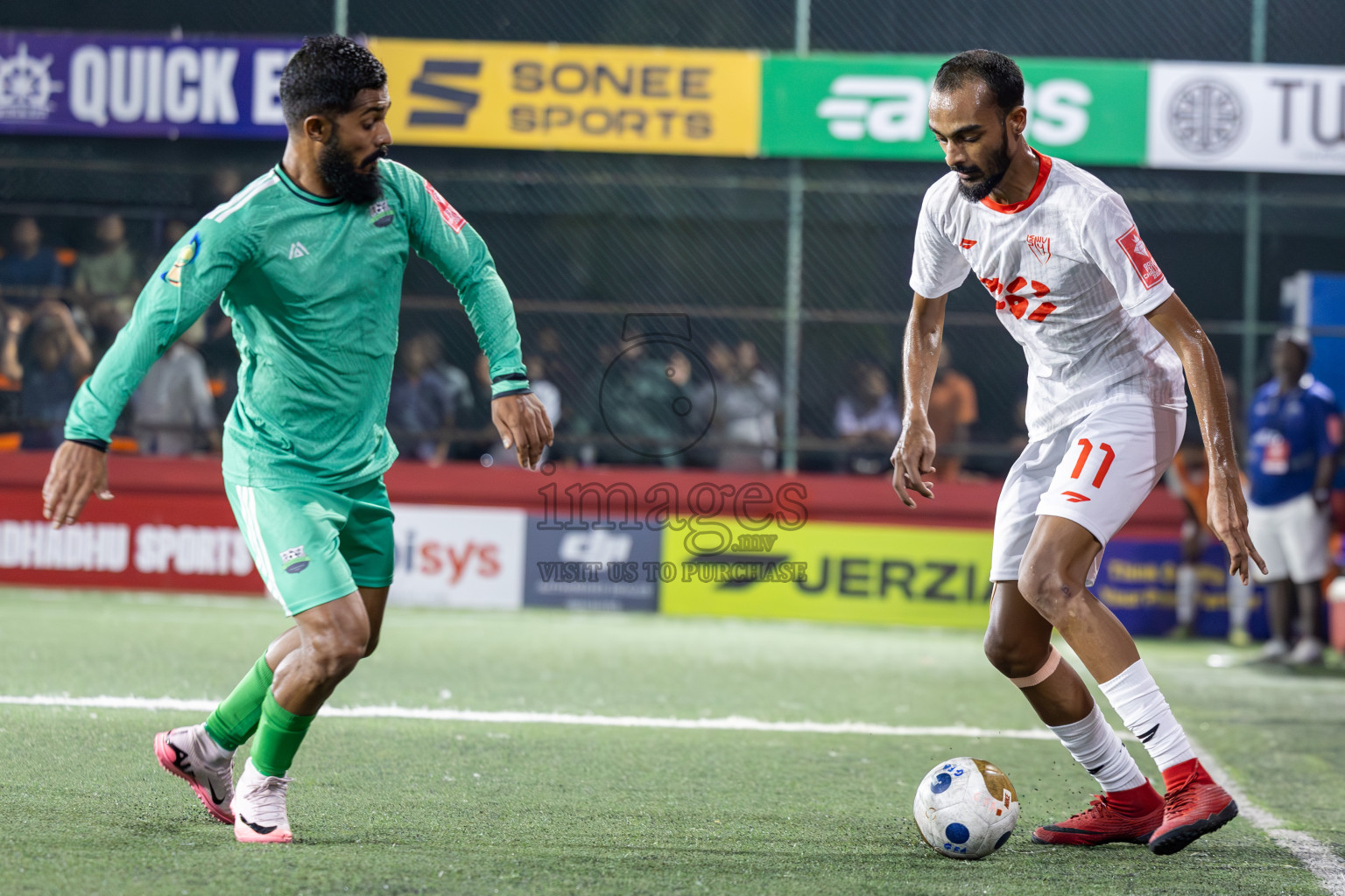 GA Dhaandhoo vs GA Kanduhulhudhoo in Day 8 of Golden Futsal Challenge 2025 was held on Sunday, 12th January 2025, in Hulhumale', Maldives
Photos: Ismail Thoriq / images.mv
