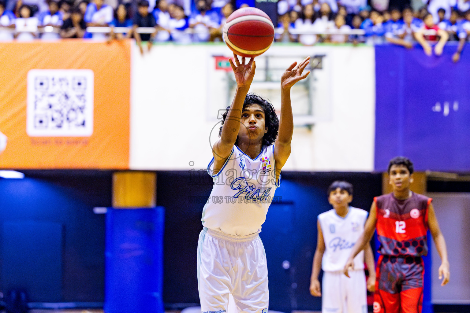 Iskandhar School vs Finland International School in Under 13 Boys Final of Junior Basketball Championship 2024 was held in Social Center, Male', Maldives on Sunday, 15th December 2024. Photos: Nausham Waheed / images.mv