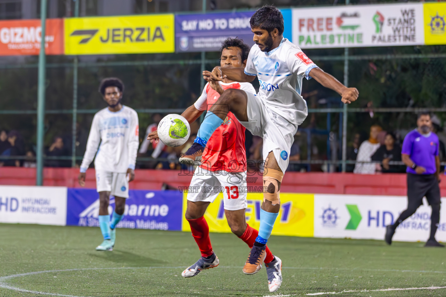 Sh Feydhoo vs N Kendhikulhudhoo on Day 37 of Golden Futsal Challenge 2024 was held on Thursday, 22nd February 2024, in Hulhumale', Maldives
Photos: Ismail Thoriq / images.mv