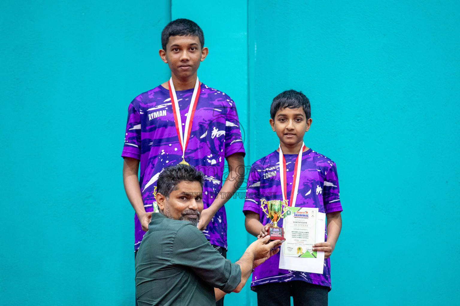 Senior Finals and Awarding ceremony of Interschool Table Tennis Tournament 2024 was held in Male' TT Hall, Male', Maldives on Saturday, 10th August 2024.
Photos: Ismail Thoriq / images.mv