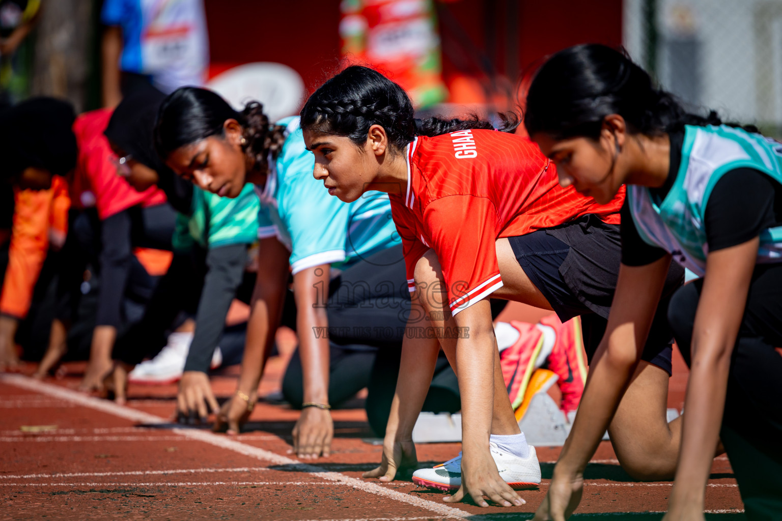 Day 1 of Inter-school Athletics Championship 2025 held in Ekuveni Synthetic Track, Male', Maldives on Monday, 06th October 2025. Photos by: Nausham Waheed / Images.mv