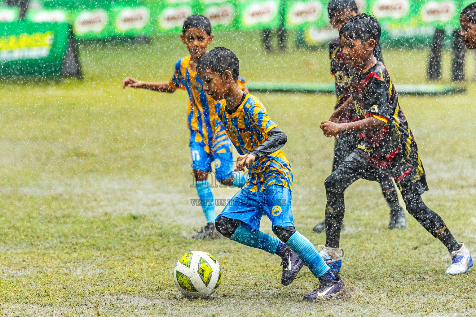 Day 1 of MILO SVAM Juniors 2025 (U-8) was held at Henveiru Stadium in Male', Maldives on Thursday, 26th June 2025. Photos: Mohamed Mahfooz Moosa / images.mv