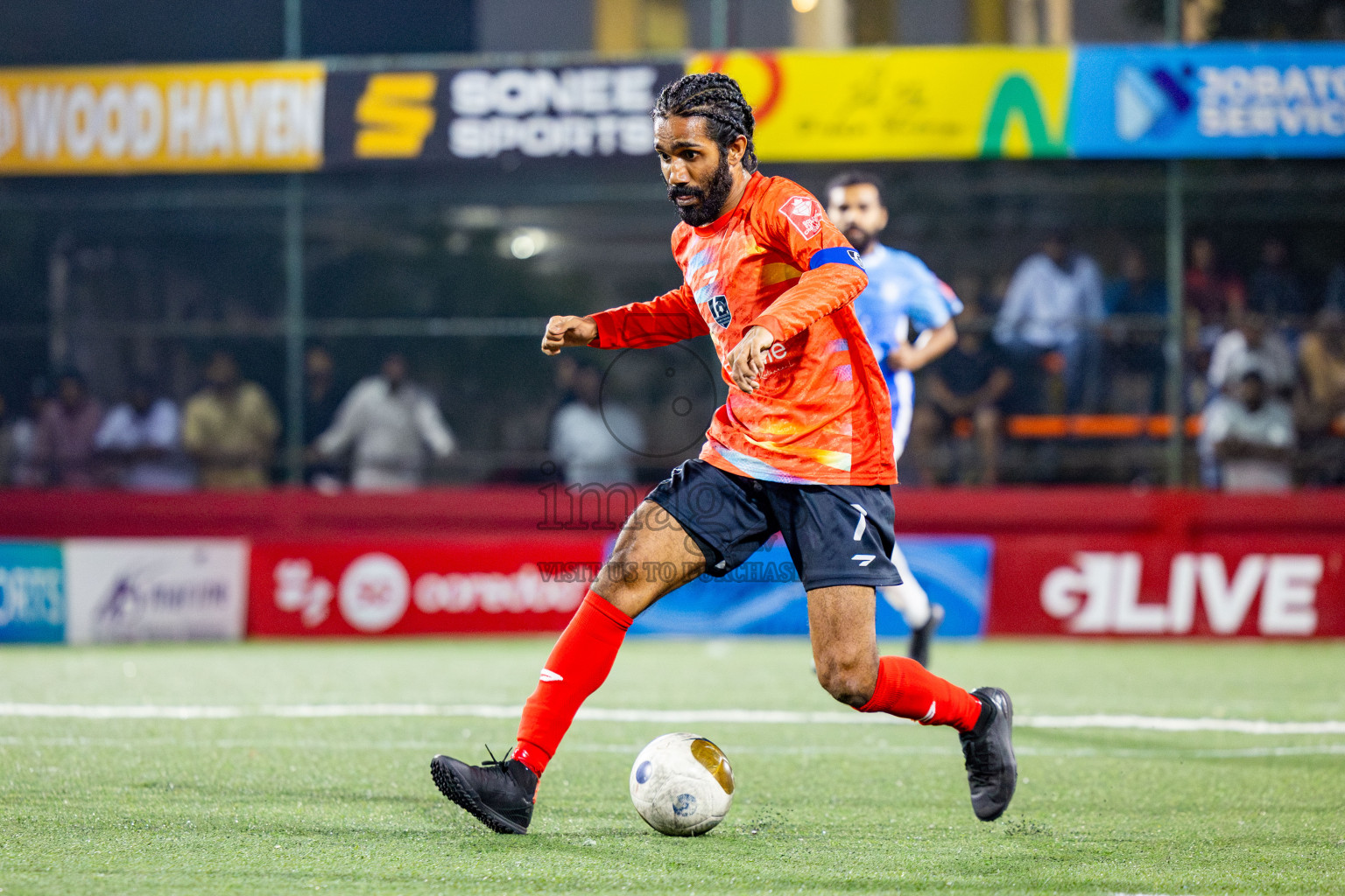 SH Milandhoo vs SH Kanditheemu in zone round on Day 32 of Golden Futsal Challenge 2025 was held on Wednesday , 5th February 2025, in Hulhumale', Maldives. Photos: Nausham Waheed / images.mv