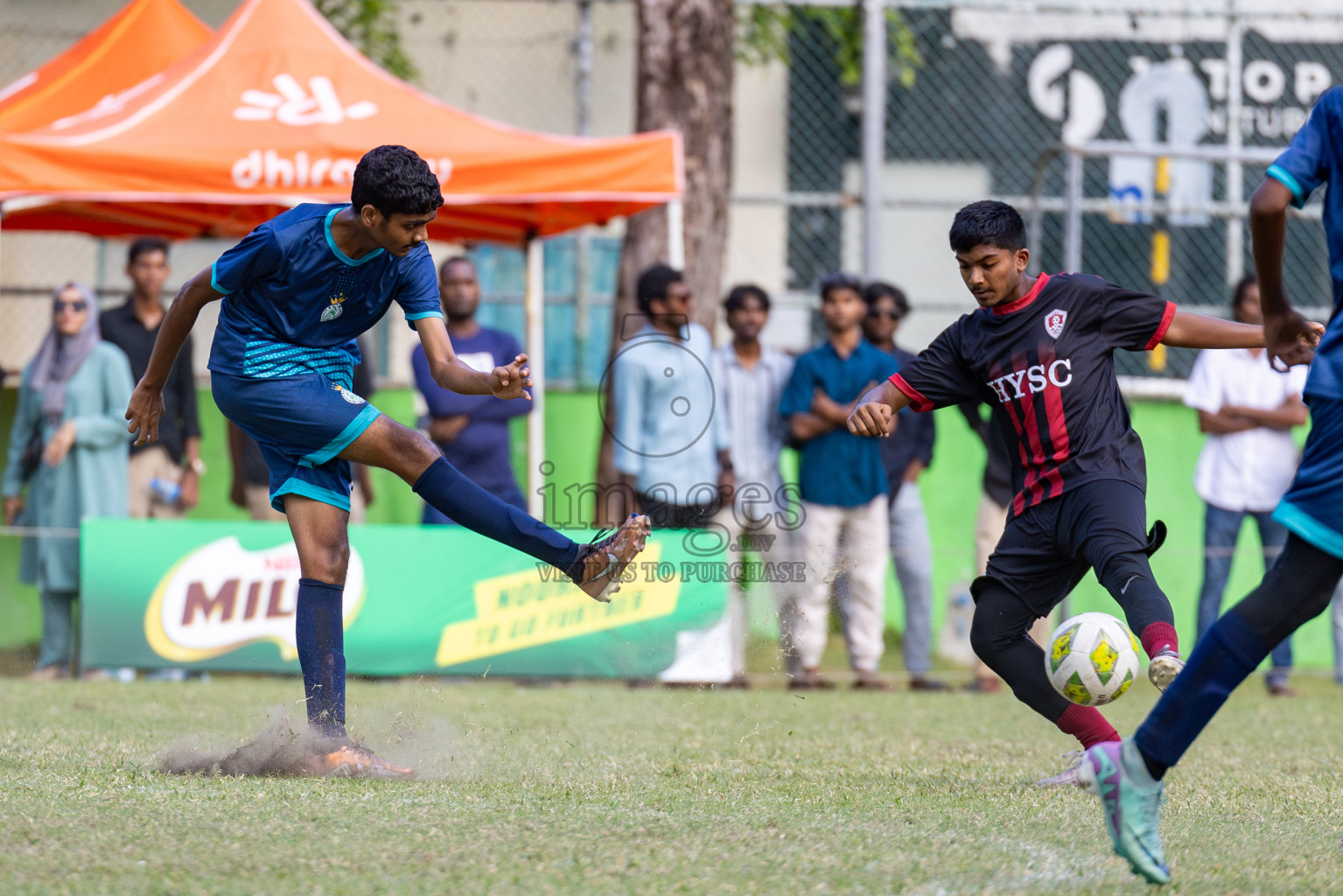 Day 2 of MILO Academy Championship 2024 held in Henveyru Stadium, Male', Maldives on Thursday, 1st November 2024. 
Photos:Hassan Simah / Images.mv