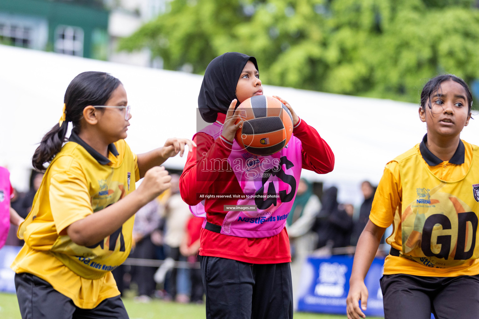 Day 2 of Nestle' Kids Netball Fiesta 2023 held in Henveyru Stadium, Male', Maldives on Thursday, 1st December 2023. Photos by Nausham Waheed / Images.mv