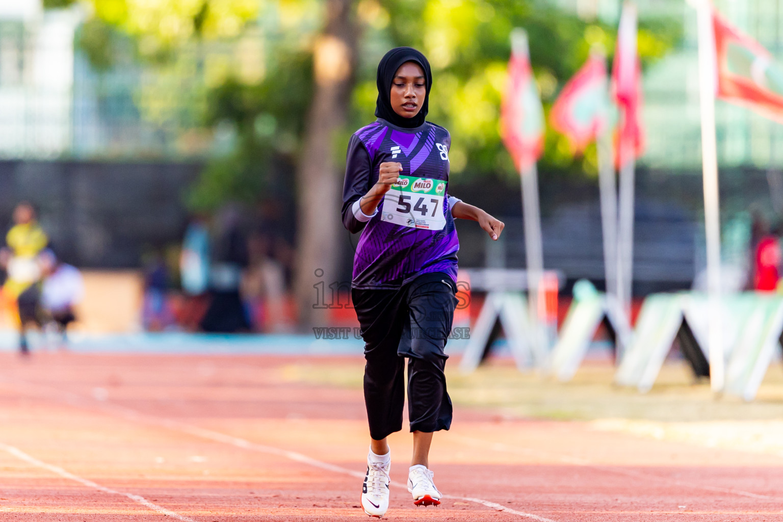 Day 1 of Inter-school Athletics Championship 2025 held in Ekuveni Synthetic Track, Male', Maldives on Monday, 06th October 2025. Photos by: Nausham Waheed / Images.mv