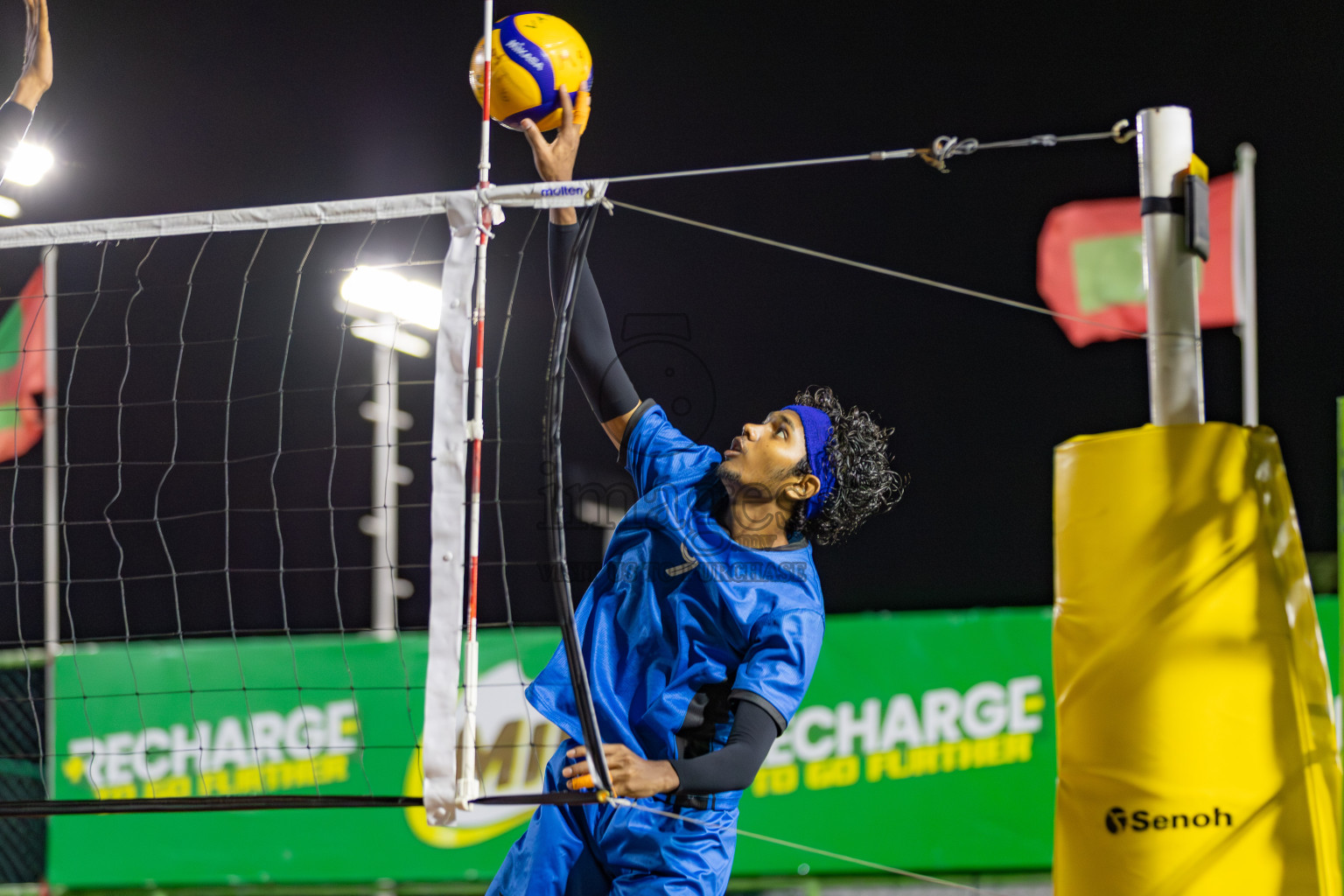 Maathoda Sports Club vs Sports Club City in the Finals of Milo National Junior Volleyball Championship 2025 Men's Division was held on Sunday, 30th November 2025 at Ekuveni Turf Court Male', Maldives. Photos: Areef Adam / images.mv