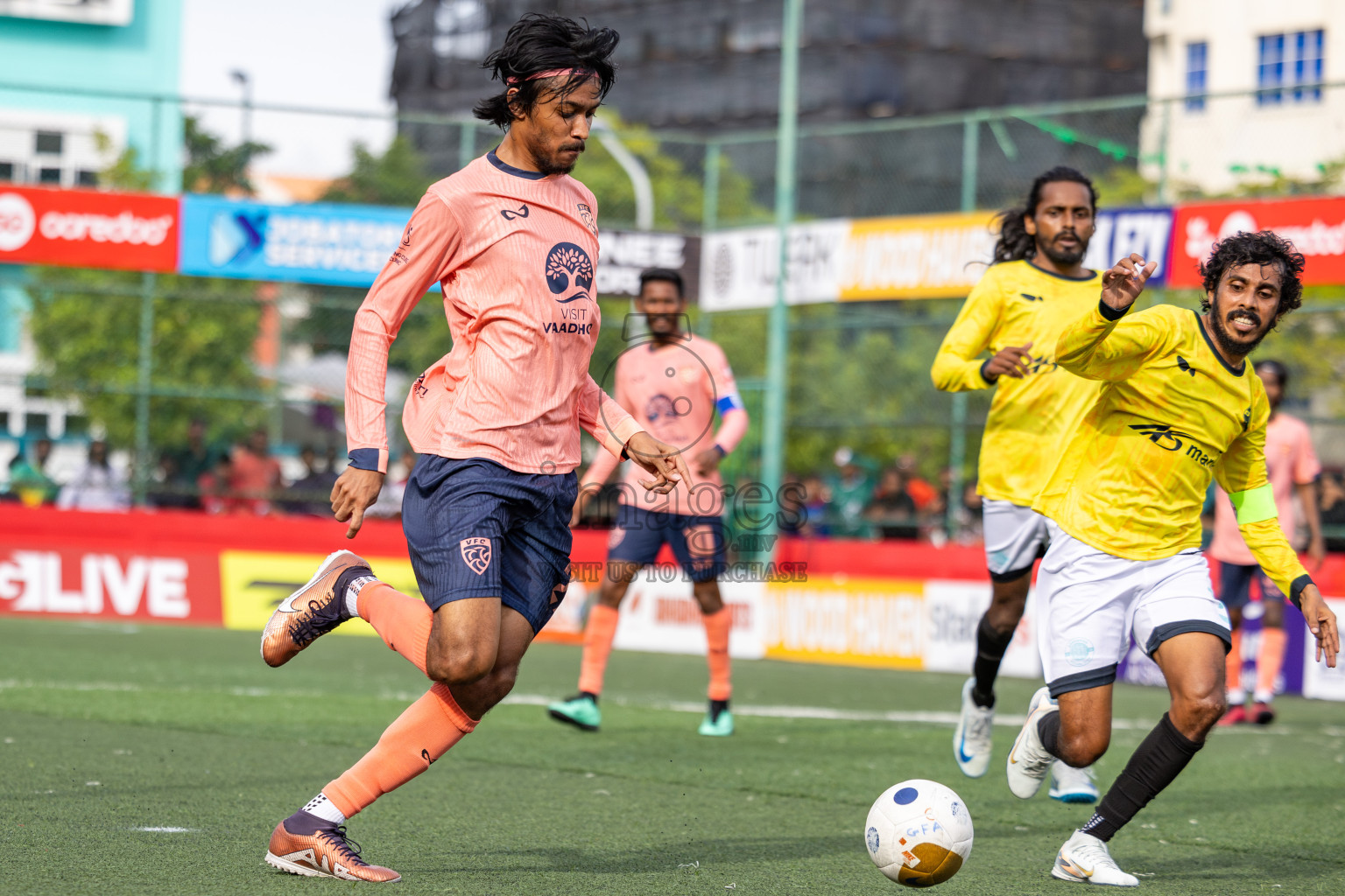 GDh Vaadhoo vs GDh Gadhdhoo in Day 12 of Golden Futsal Challenge 2025 was held on Thursday, 16th January 2025, in Hulhumale', Maldives Photos: Ismail Thoriq / images.mv