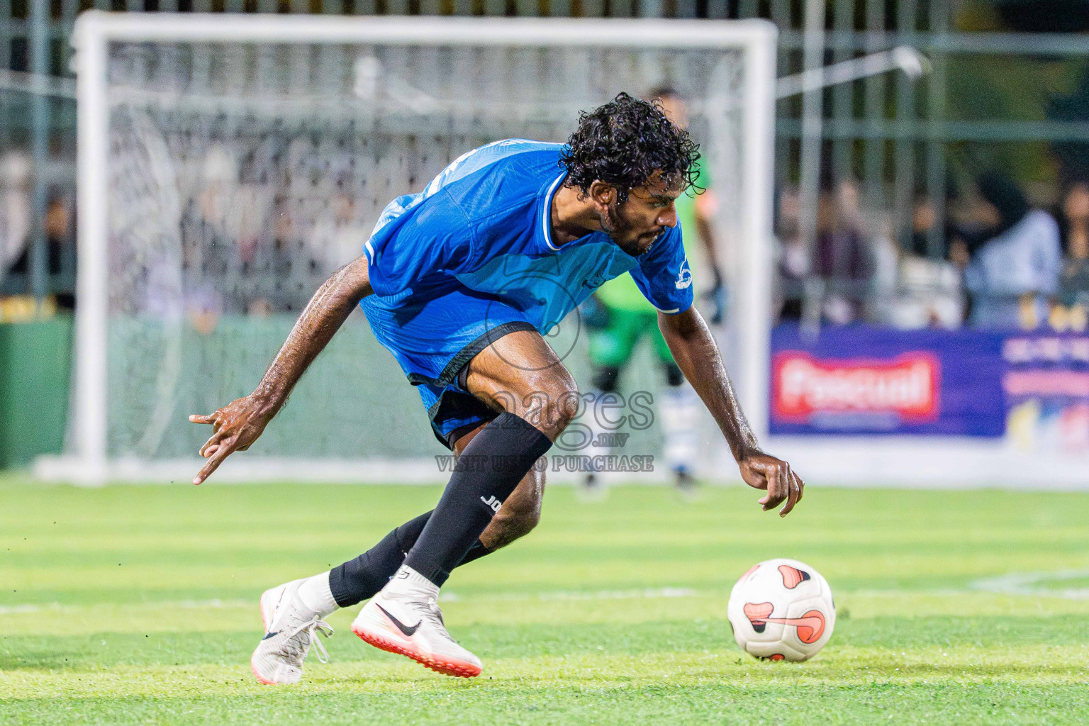 Foemathi VS Lecrose SC in Day 5 - Fonadhoo Youth Futsal Challenge 2025 held in Fonadhoo Futsal Stadium, L. Fonadhoo, Maldives on Thursday, 30th October 2025 Photos: Arif Rasheed / images.mv