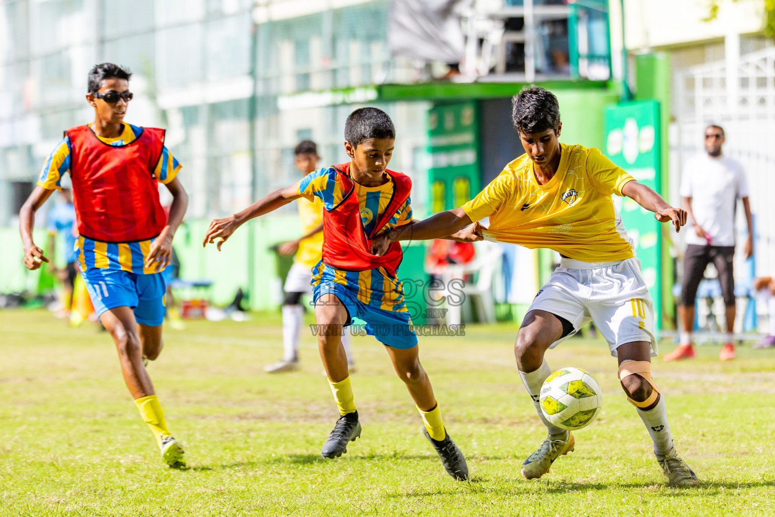 Day 5 of MILO Academy Championship 2025 (U14) was held on Monday, 3rd November 2025 at Henveiru Football Grounds, Male', Maldives . 

Photos: Mohamed Mahfooz Moosa / images.mv