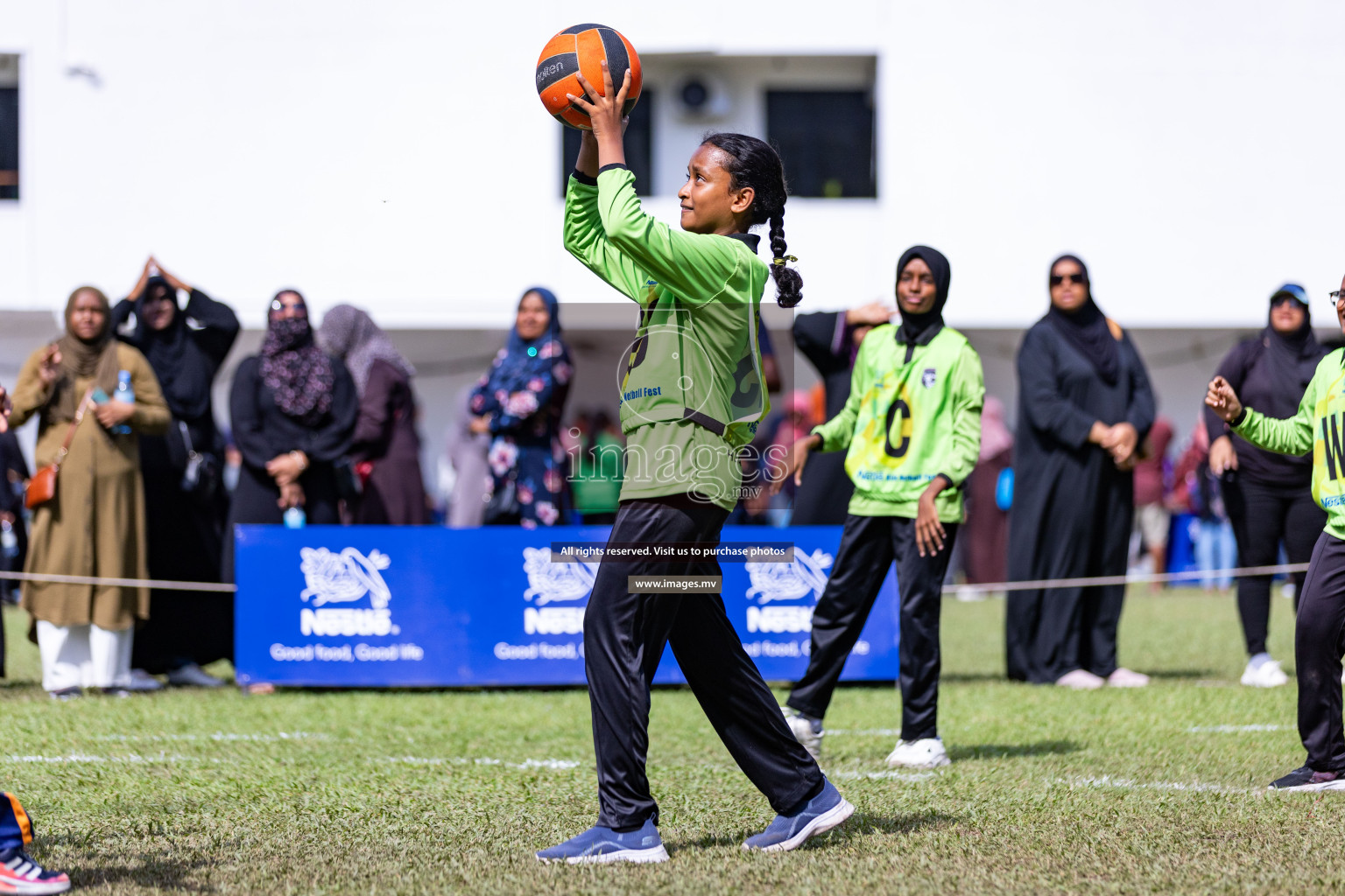 Day 1 of Nestle' Kids Netball Fiesta 2023 held in Henveyru Stadium, Male', Maldives on Thursday, 30th November 2023. Photos by Nausham Waheed / Images.mv